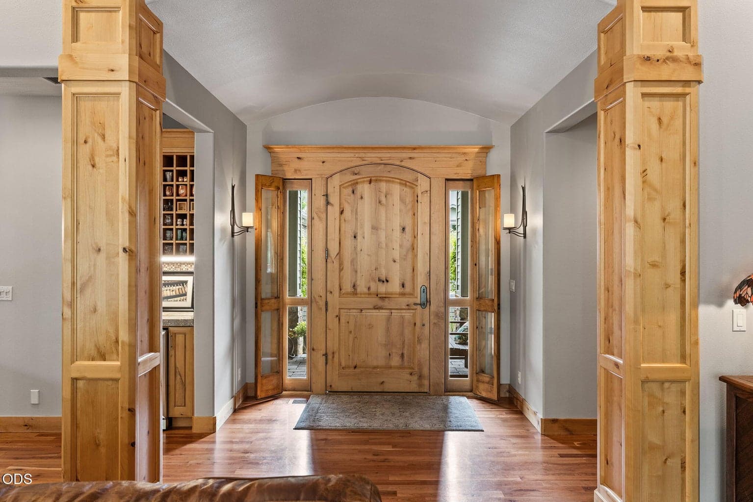 Photo of 152 Champanelle Way 4 of 44