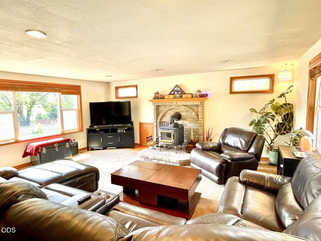 Photo of 6085 Adams Road 4 of 40