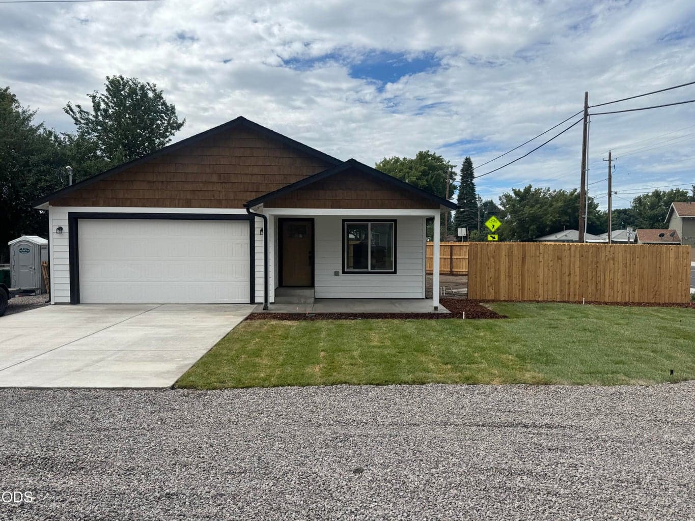Photo of 5406 Independence Avenue 2 of 25