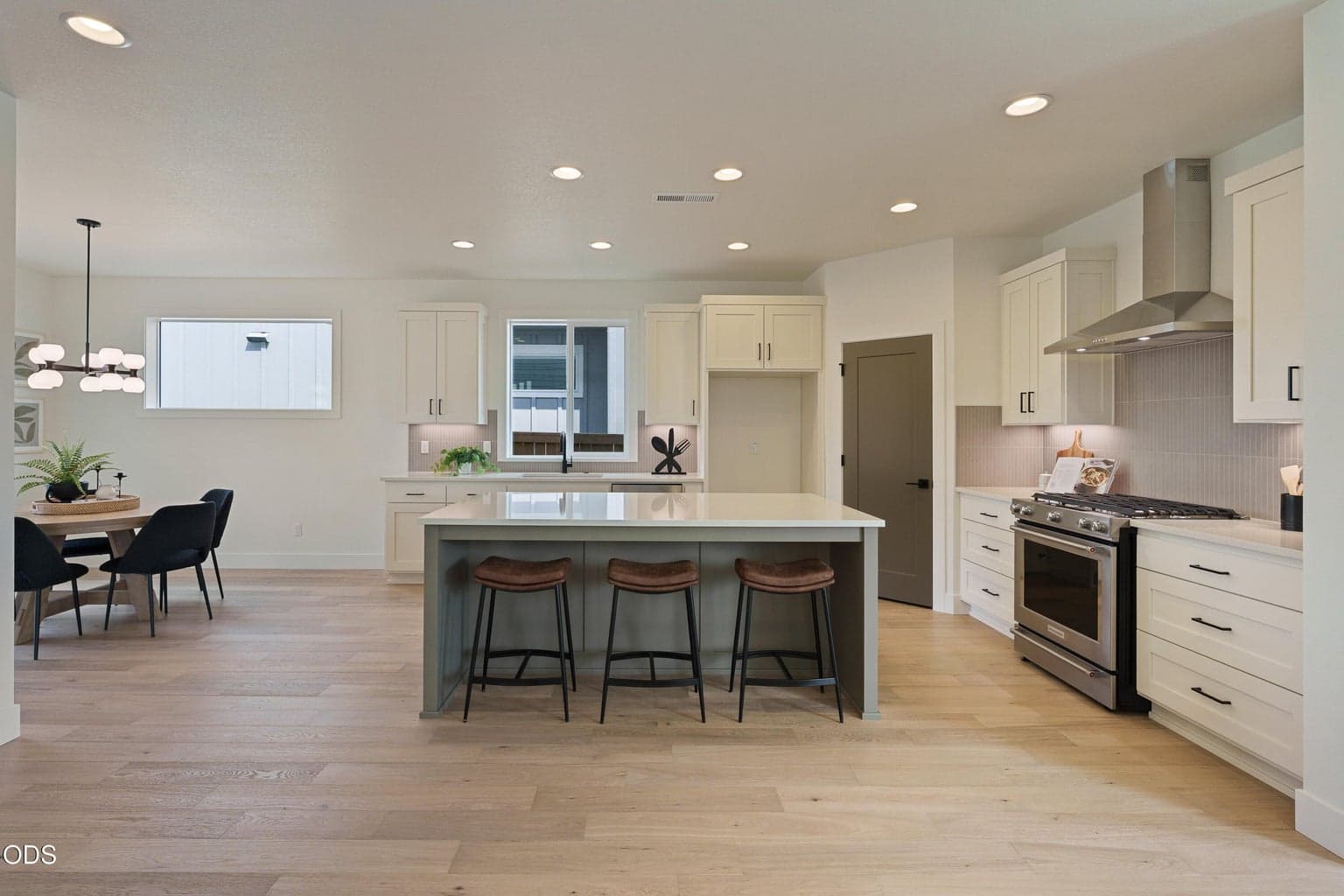 Photo of 20615 SE Boer Place 13 of 35