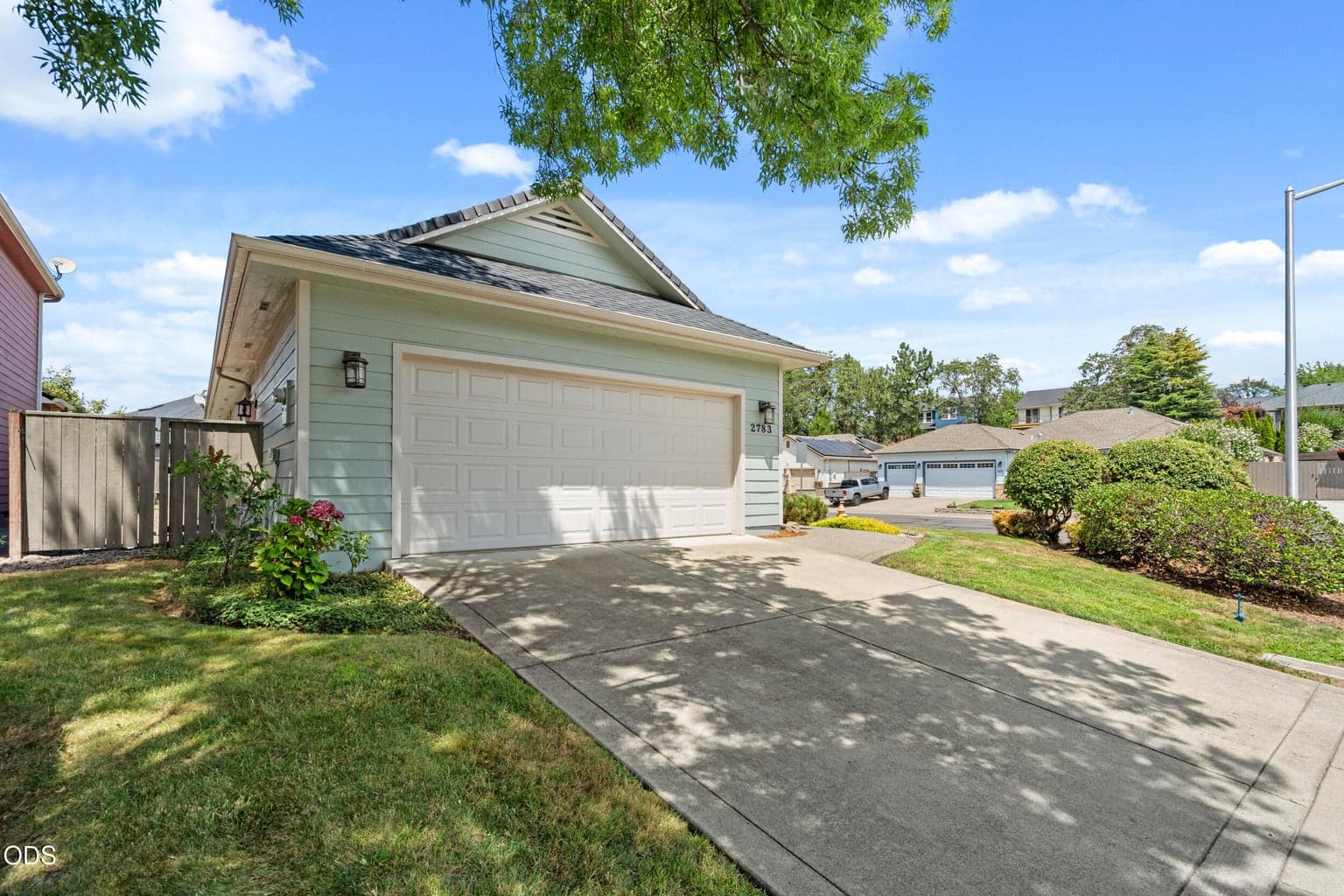 Photo of 2783 Parkwood Village Lane 4 of 51