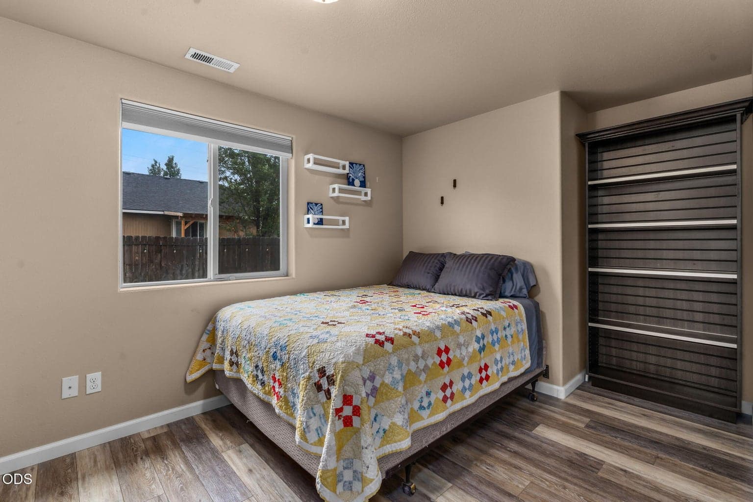 Photo of 2620 NE 3rd Street 13 of 23