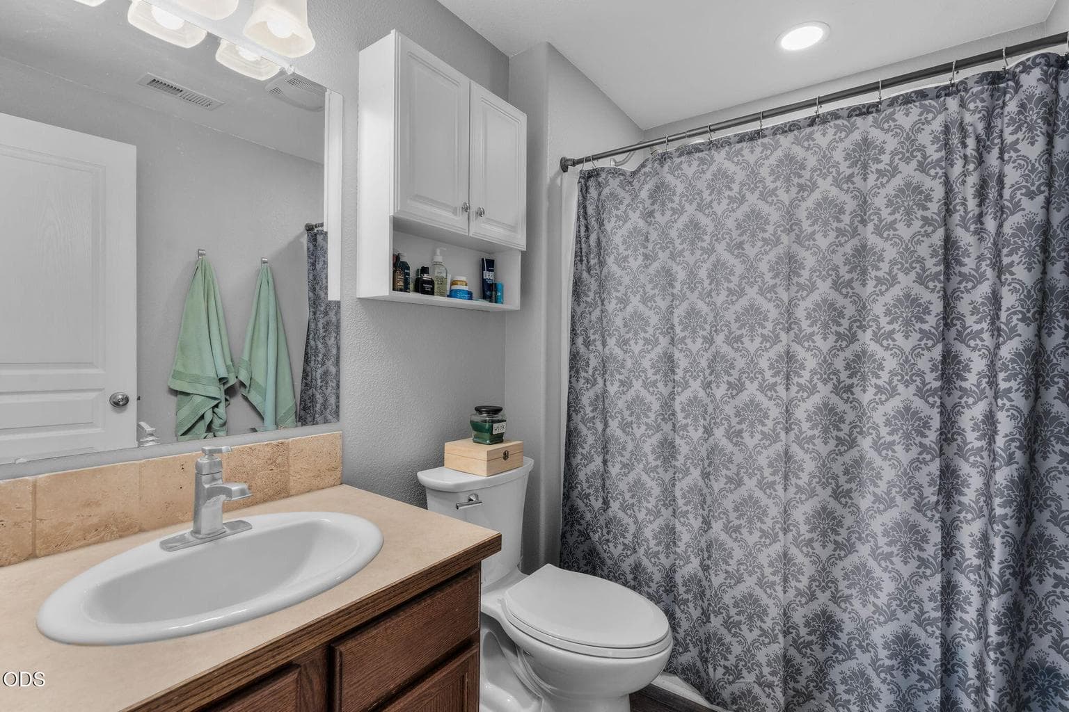 Photo of 2620 NE 3rd Street 17 of 23