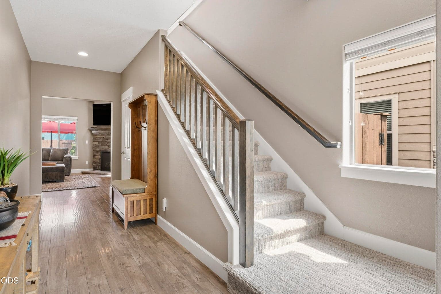 Photo of 21340 Evelyn Place 3 of 30