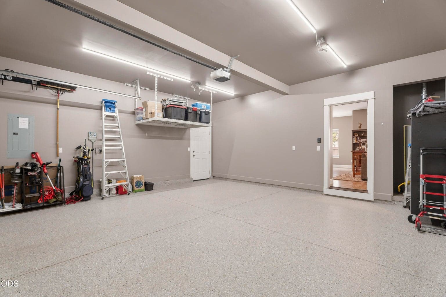 Photo of 21340 NE Evelyn Place 24 of 30