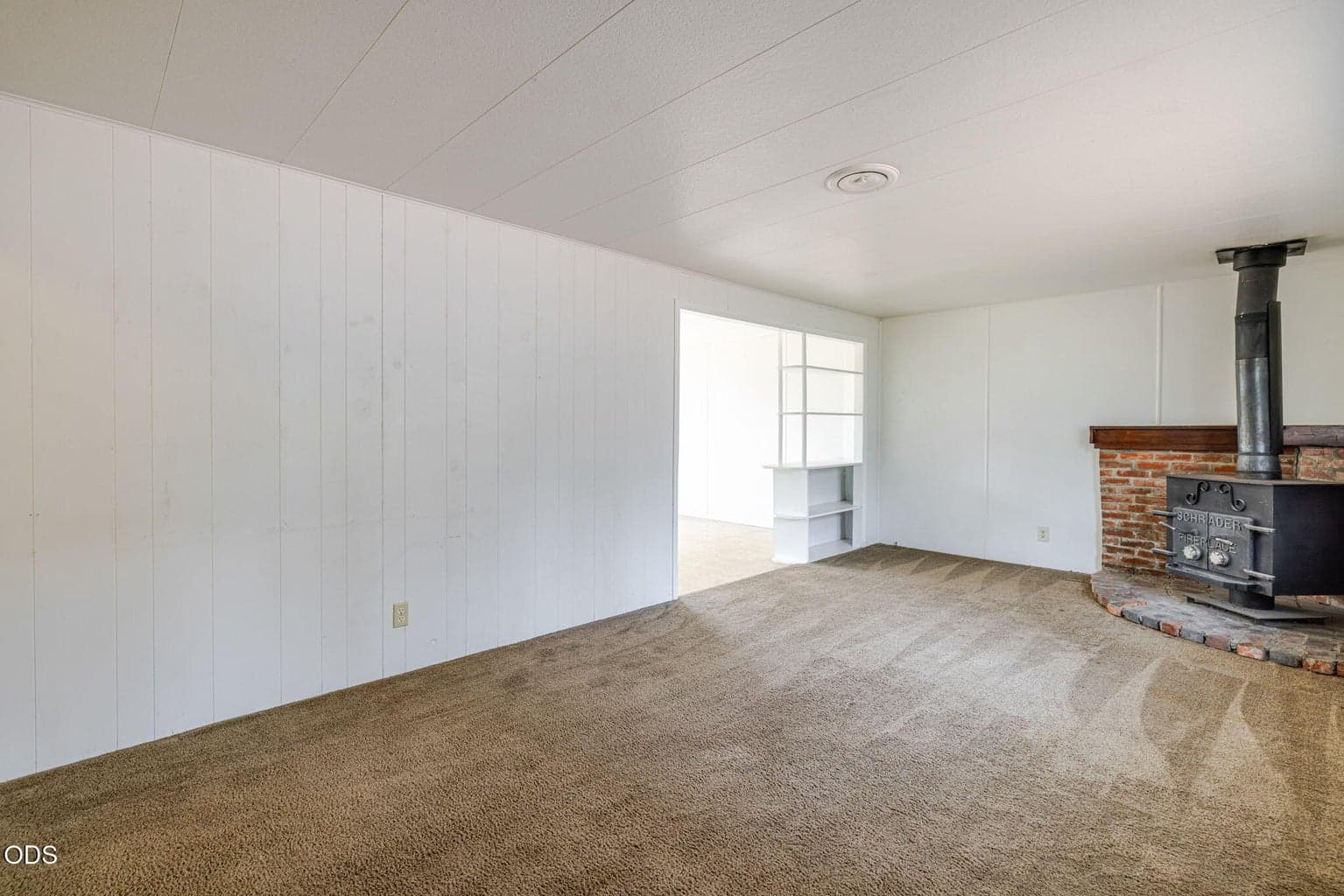 Photo of 60866 Granite Drive 3 of 26