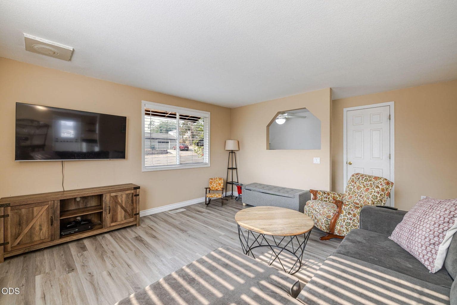 Photo of 136 G Street 3 of 30