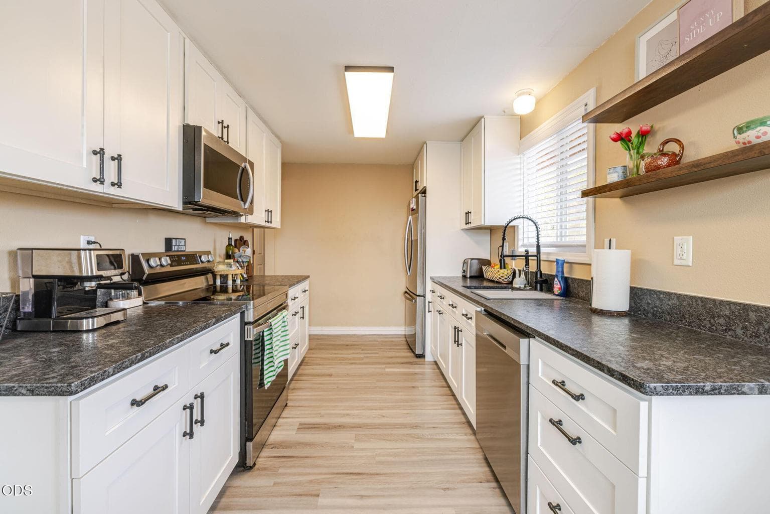 Photo of 136 G Street 2 of 30