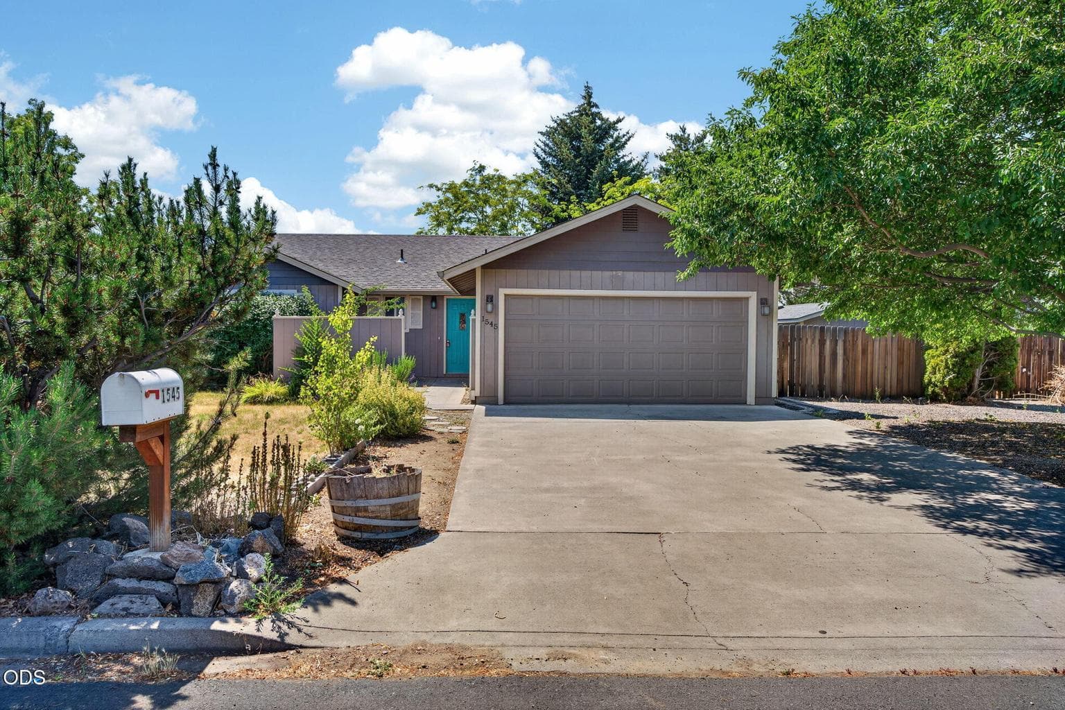 Photo of 1545 17th Street 2 of 43