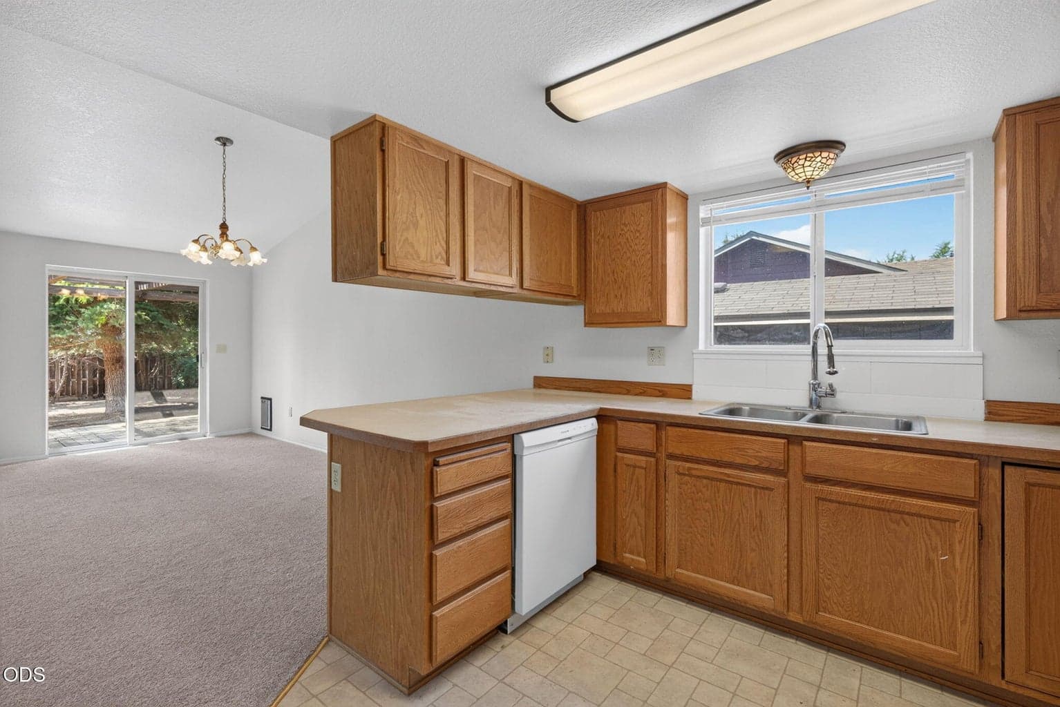 Photo of 1545 SW 17th Street 15 of 43