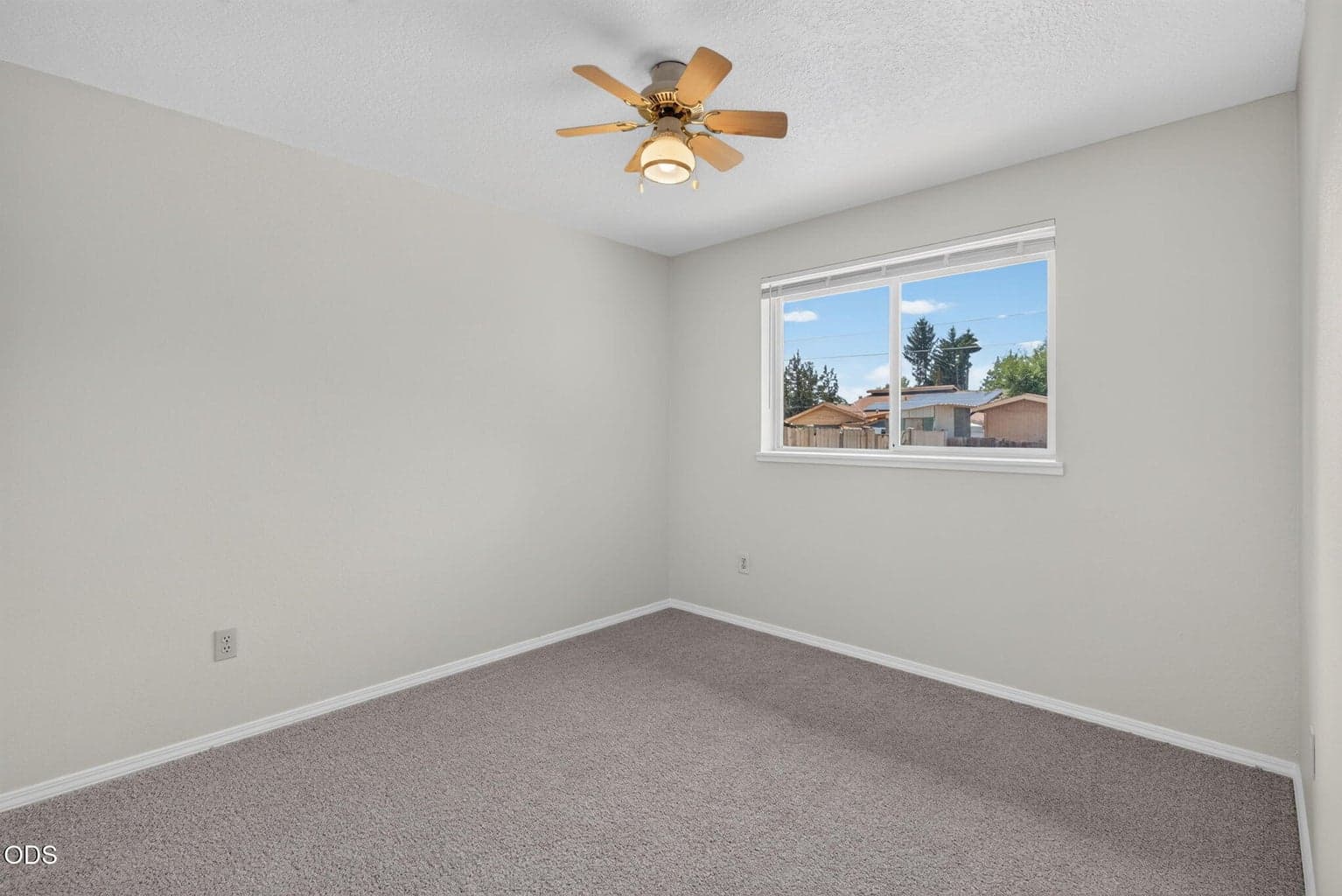 Photo of 1545 SW 17th Street 23 of 43