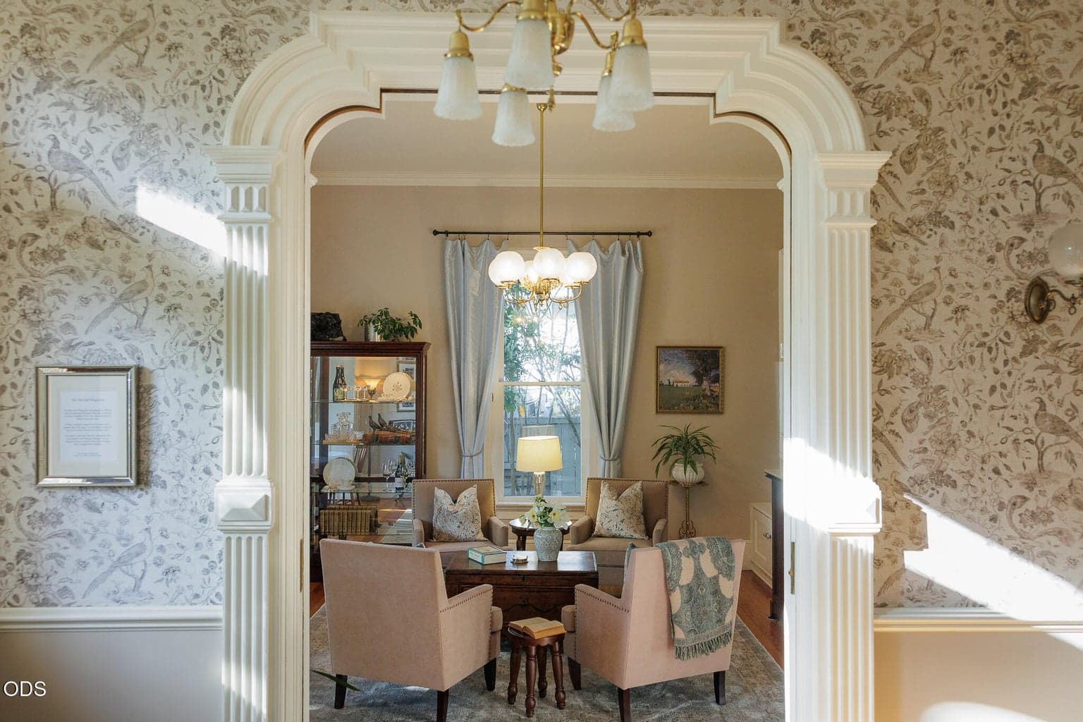 Photo of 153 Oak Street 5 of 13