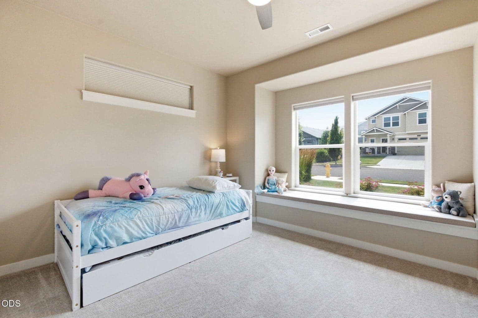 Photo of 4471 SW Majestic Avenue 22 of 36
