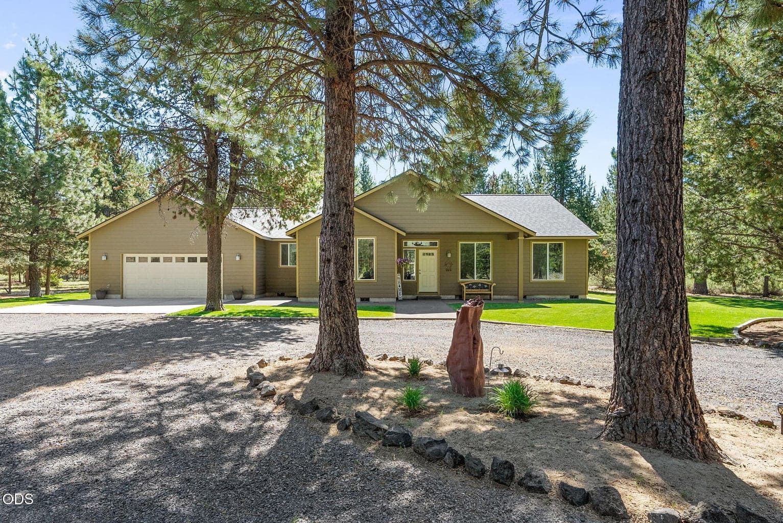 Photo of 147853 Mabel Drive 5 of 27