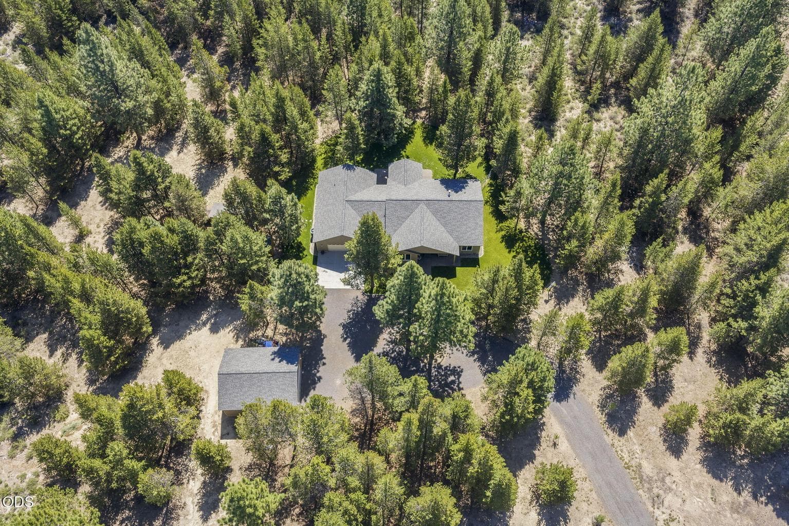 Photo of 147853 Mabel Drive 1 of 27
