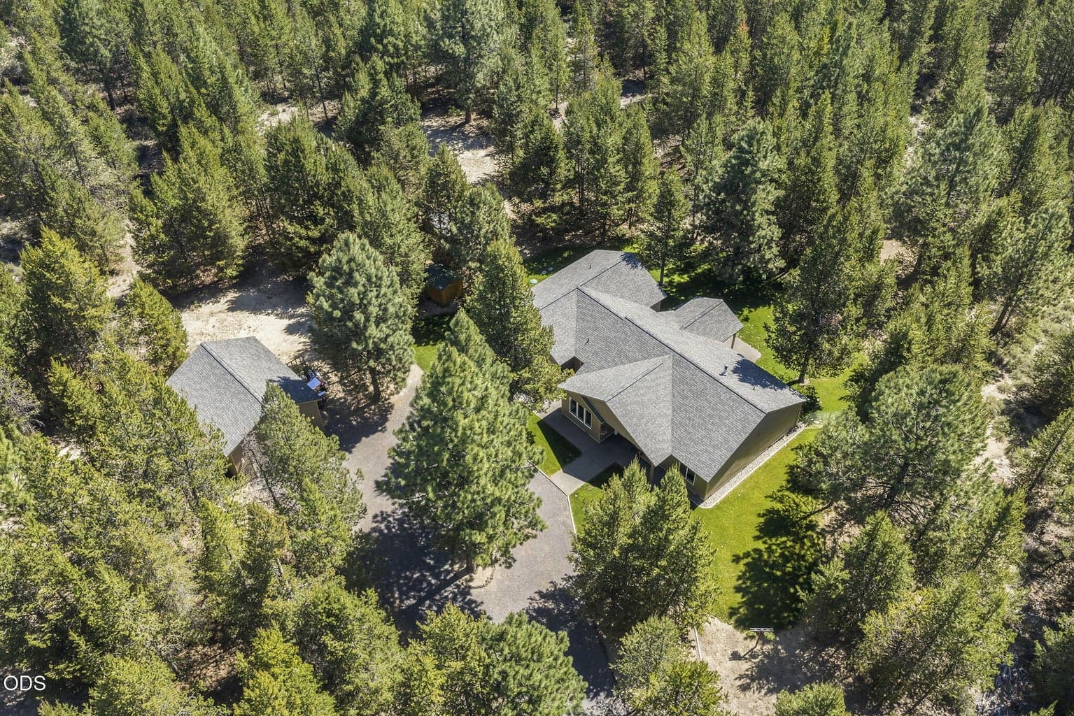 Photo of 147853 Mabel Drive 2 of 27
