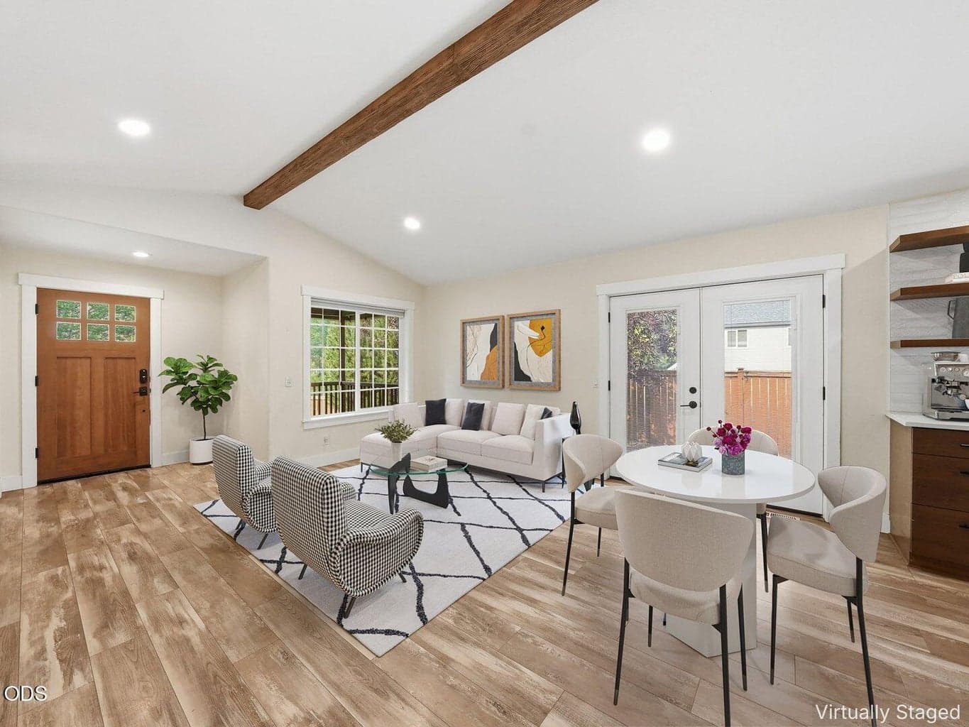 Photo of 1564 NW Elgin Avenue 10 of 37