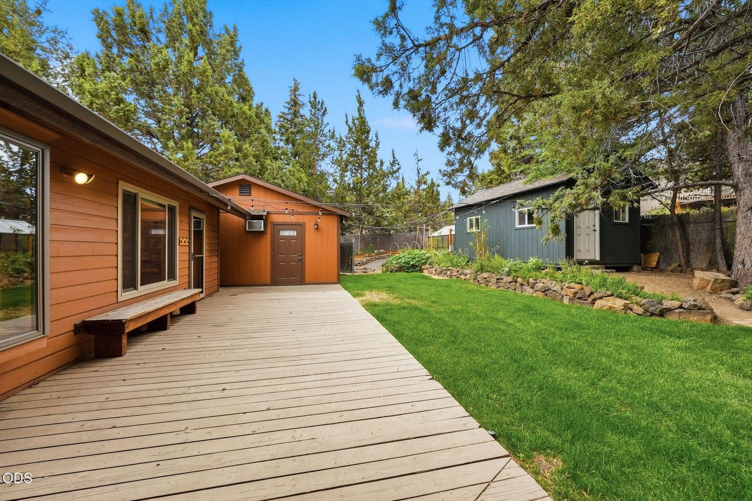 Photo of 2175 NE Kim Lane 32 of 46