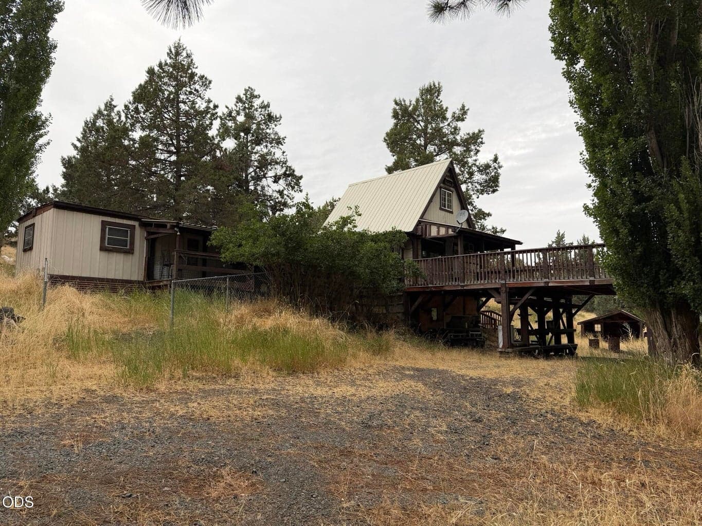 Photo of 2760 Minna Street 1 of 33