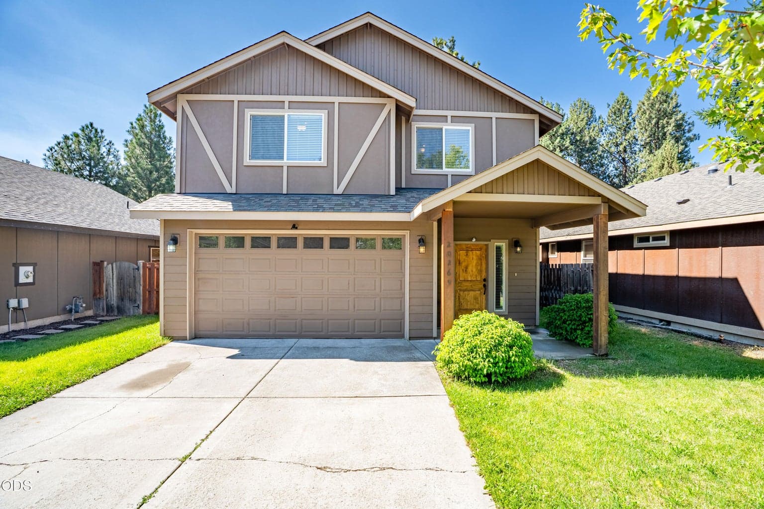 Photo of 20269 Knightsbridge Place 1 of 35