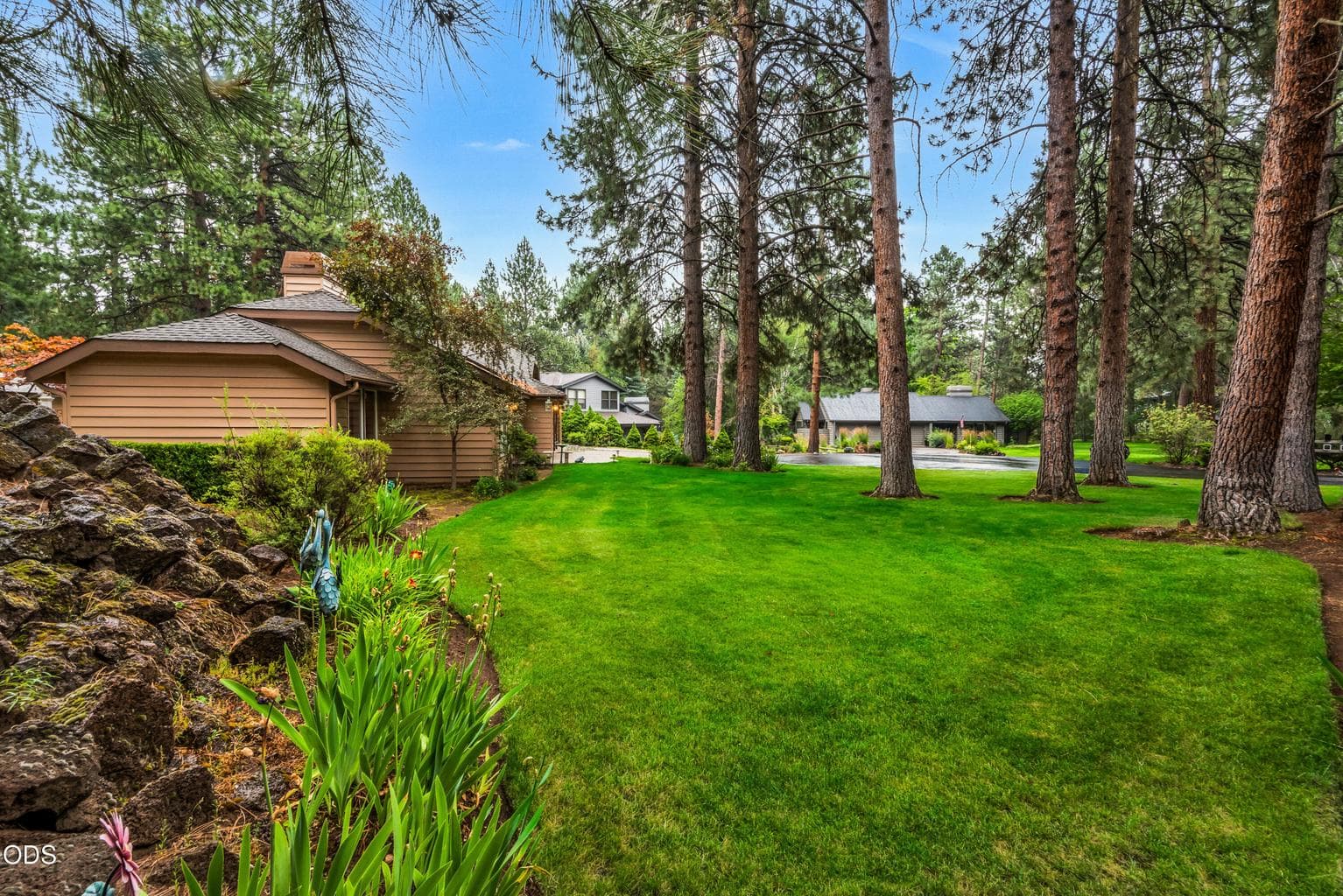 Photo of 20396 Mission Ridge Court 4 of 32