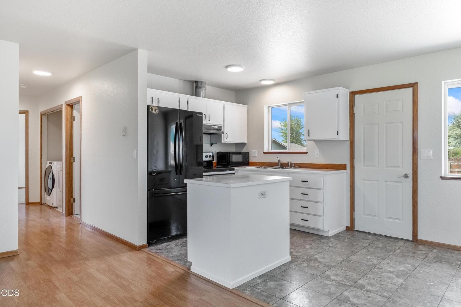 Photo of 2943 Pumice Place 6 of 24