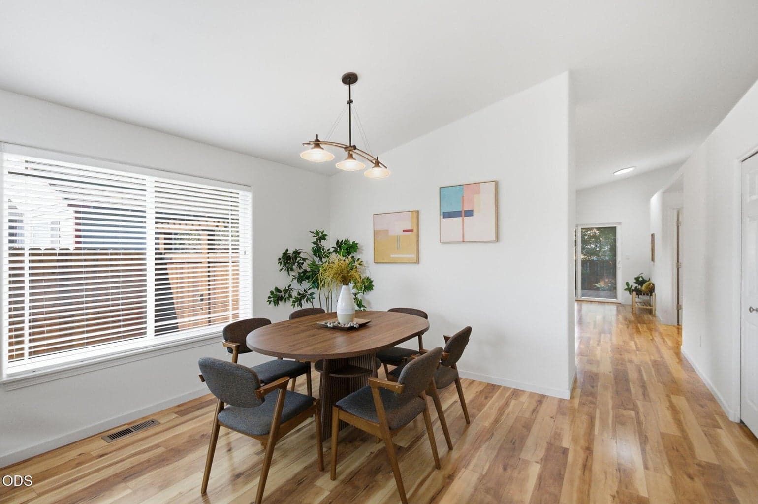 Photo of 62815 Snowcap Court 5 of 35