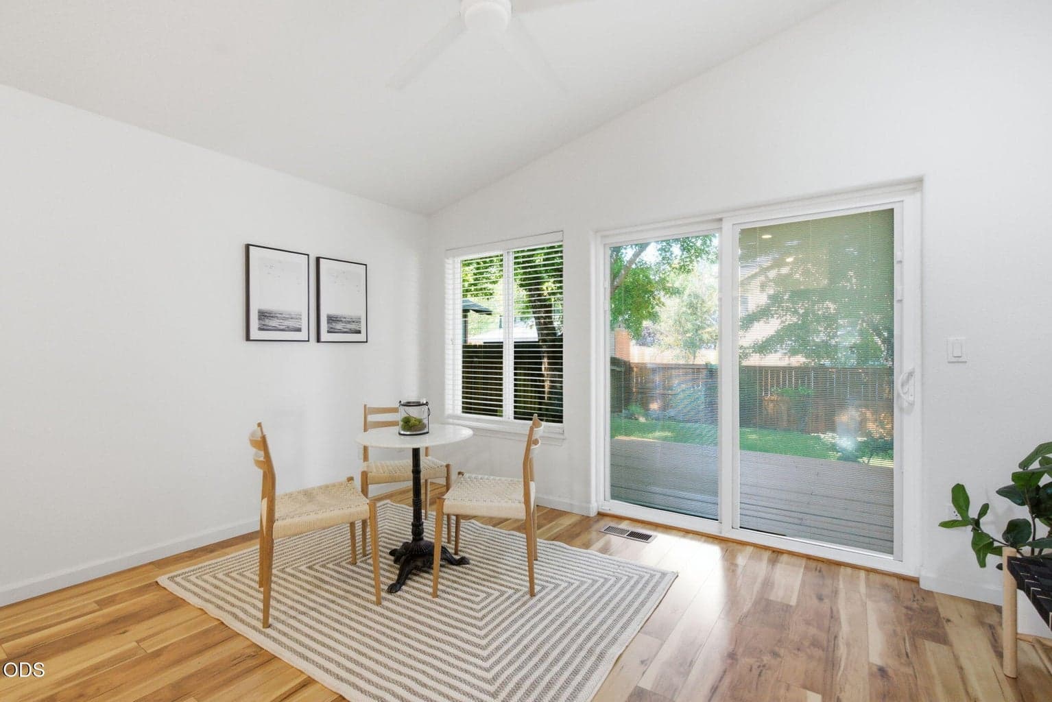 Photo of 62815 Snowcap Court 9 of 35