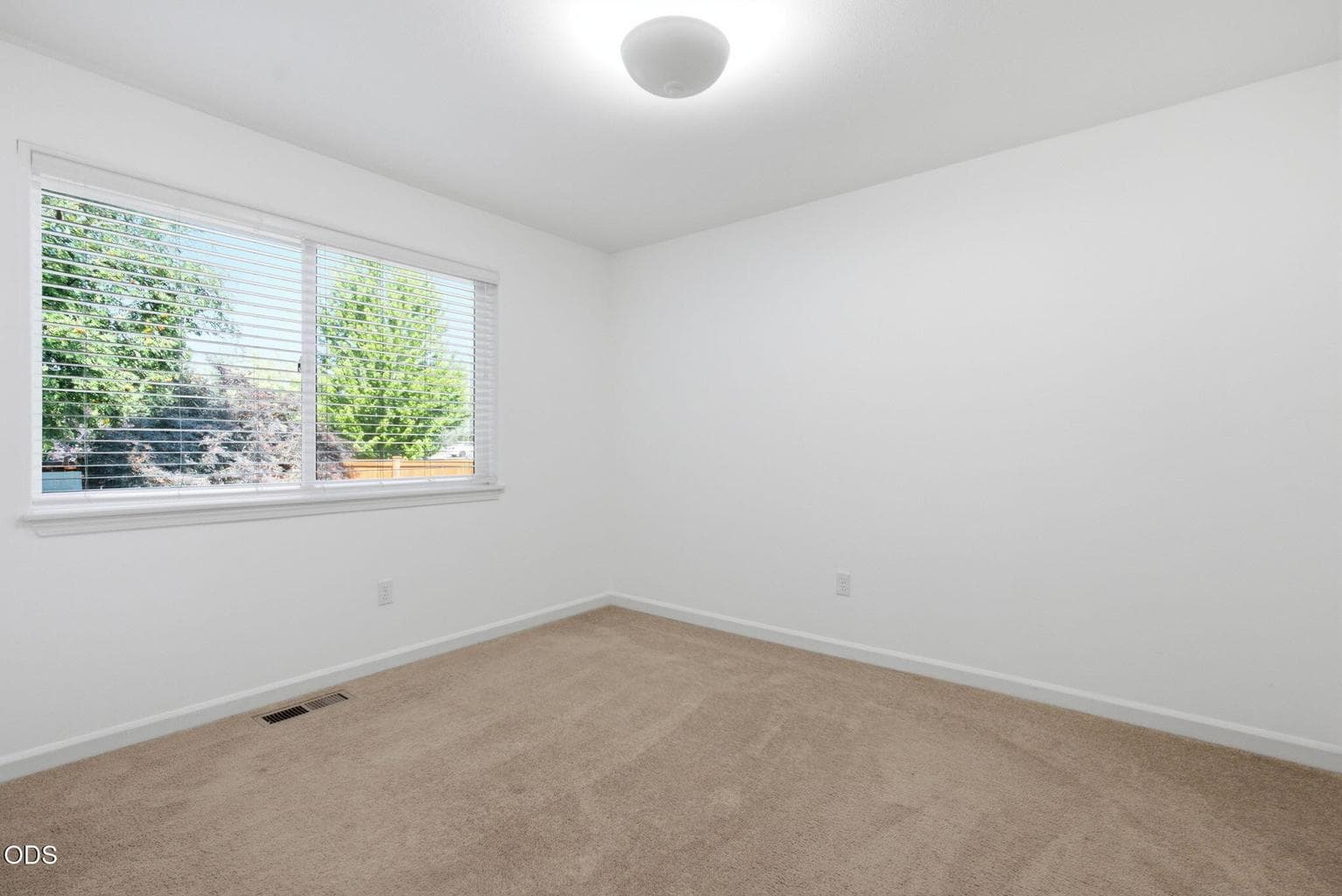 Photo of 62815 Snowcap Court 13 of 35