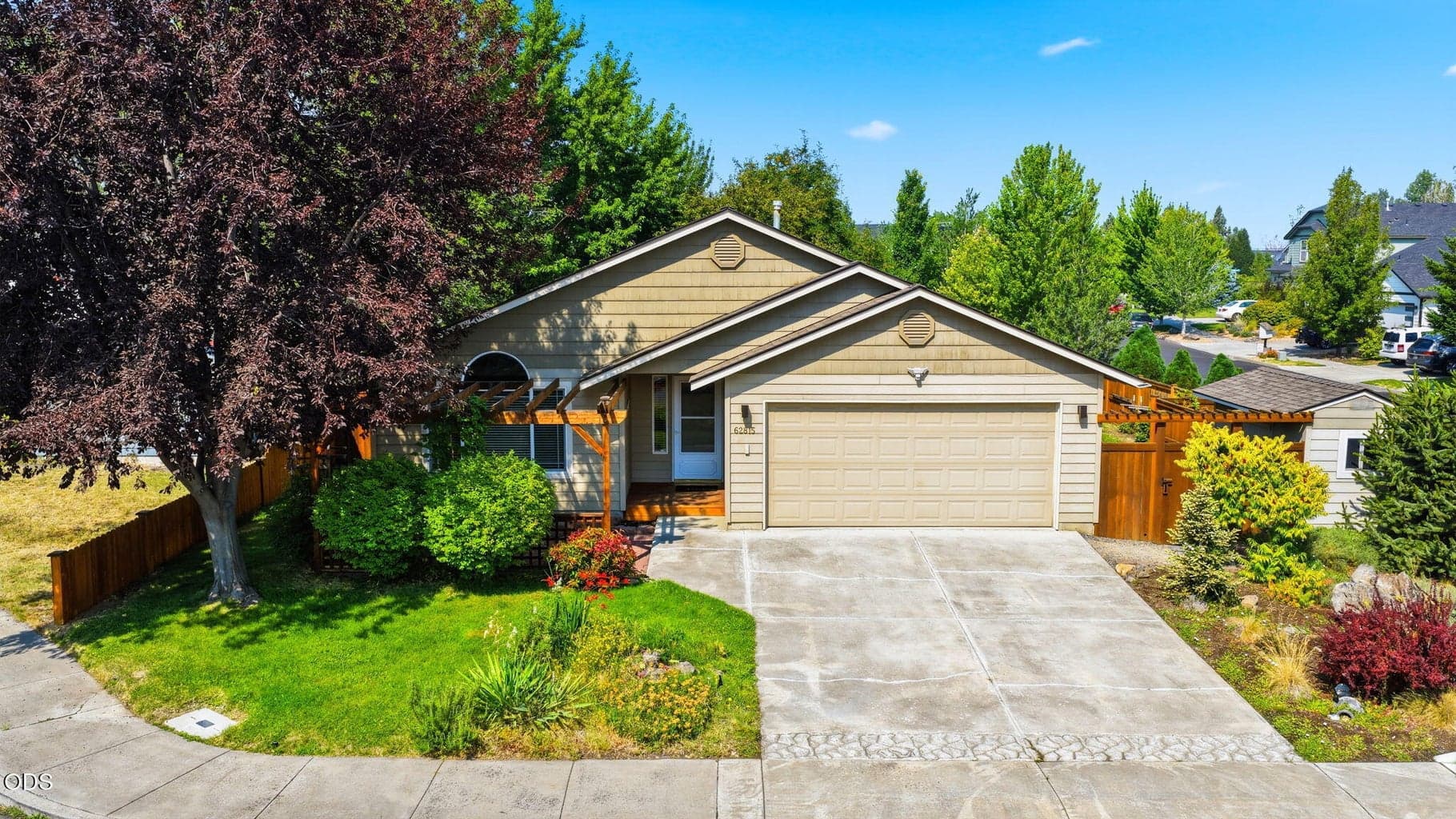 Photo of 62815 Snowcap Court 30 of 35