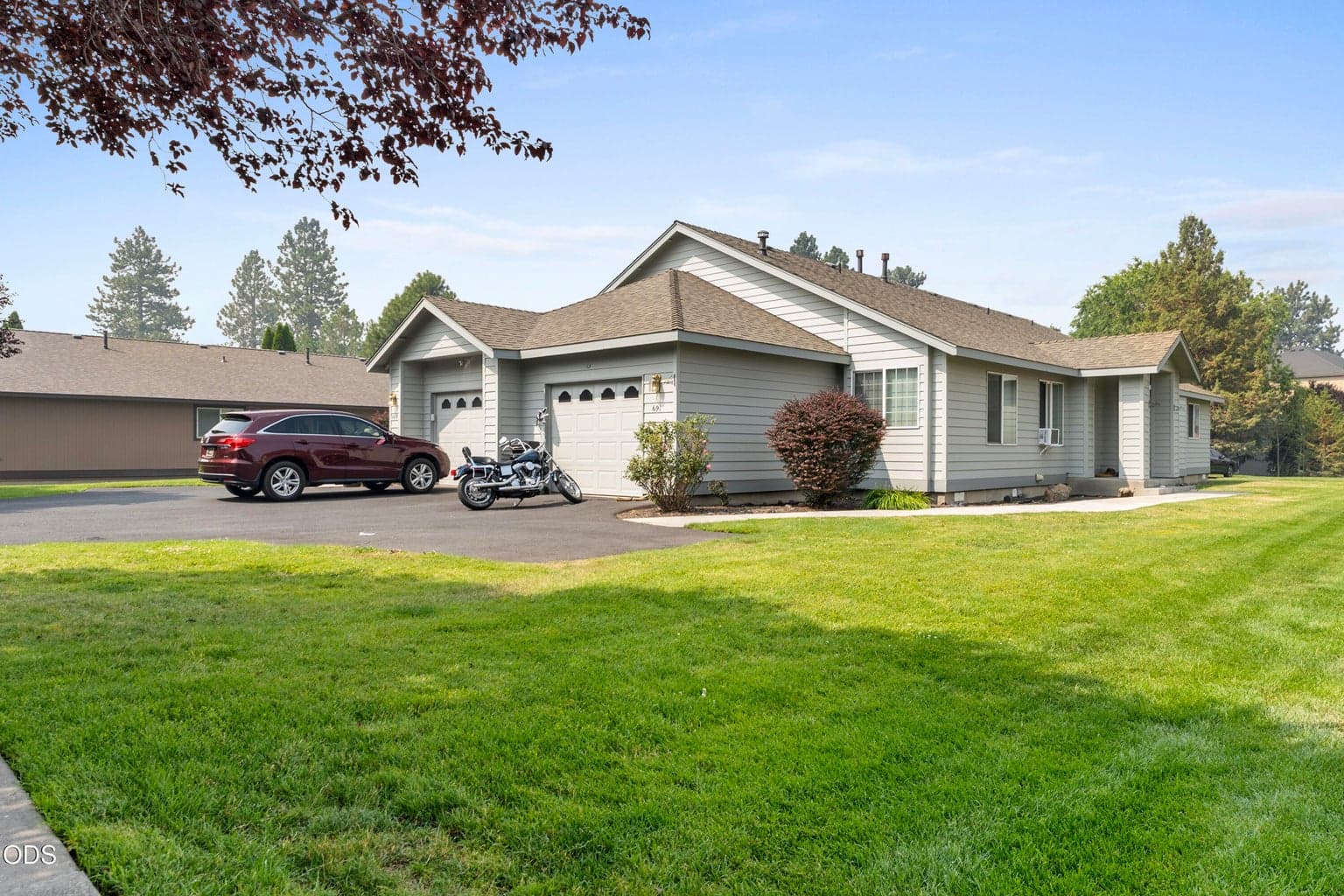 Photo of 689 Savannah Drive 1 of 9