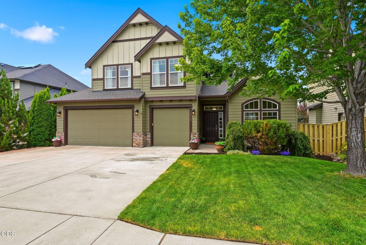 Photo of 2765 49th Street 3 of 56