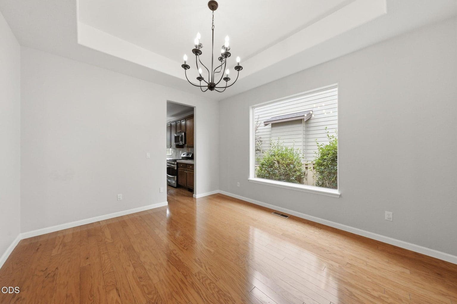Photo of 2765 SW 49th Street 10 of 56