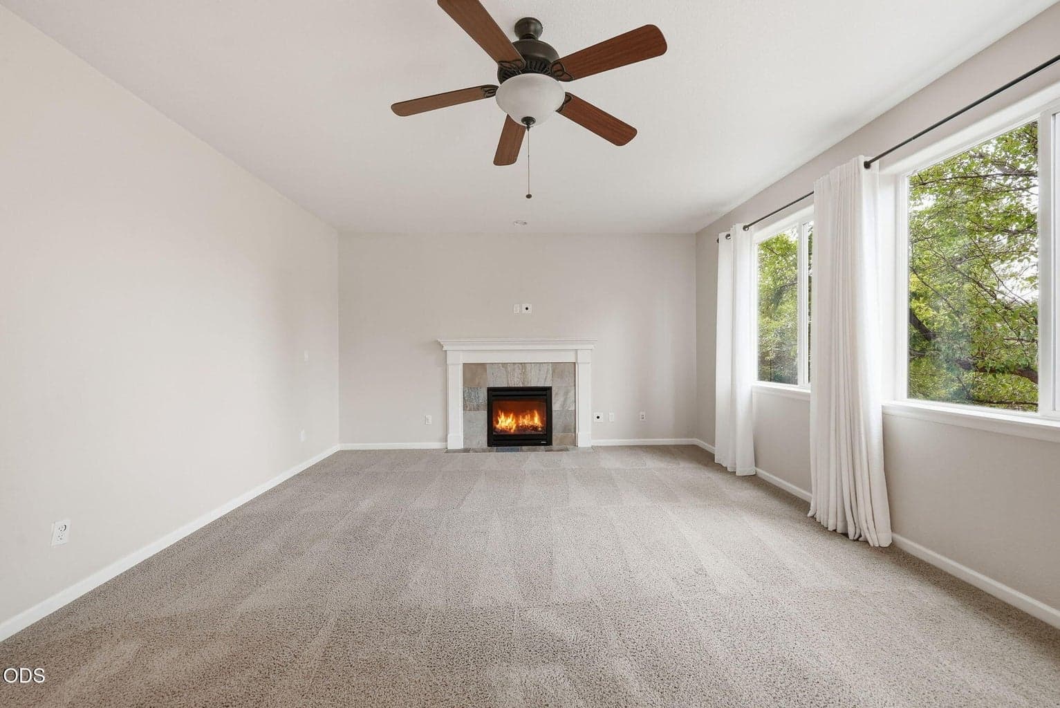 Photo of 2765 SW 49th Street 14 of 56