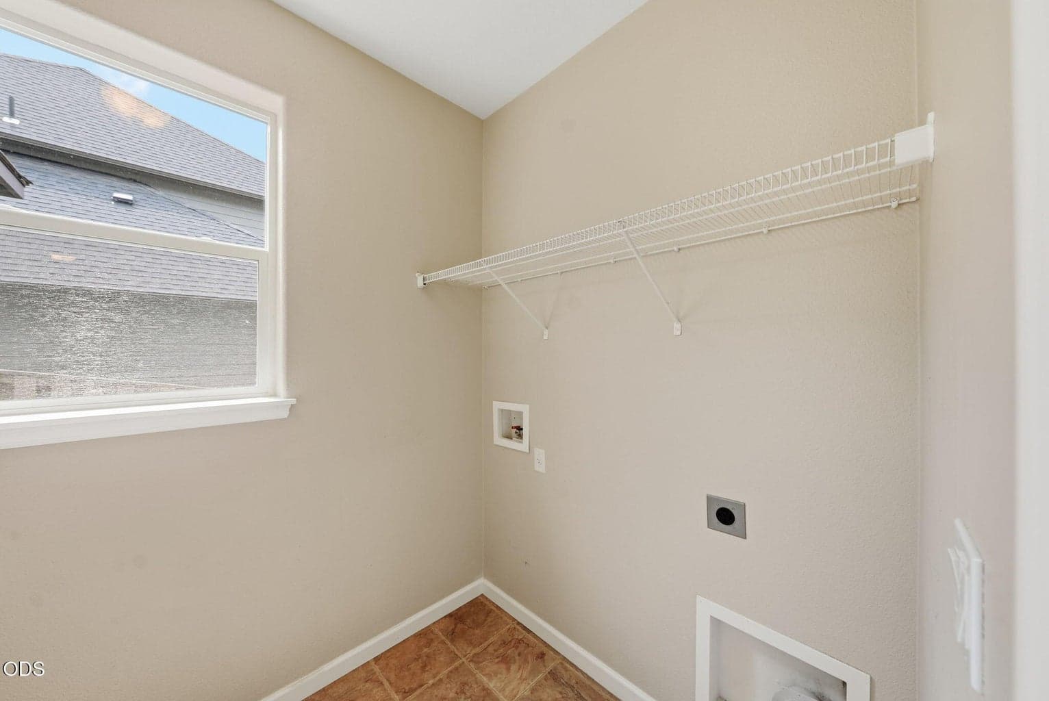 Photo of 2765 SW 49th Street 25 of 56