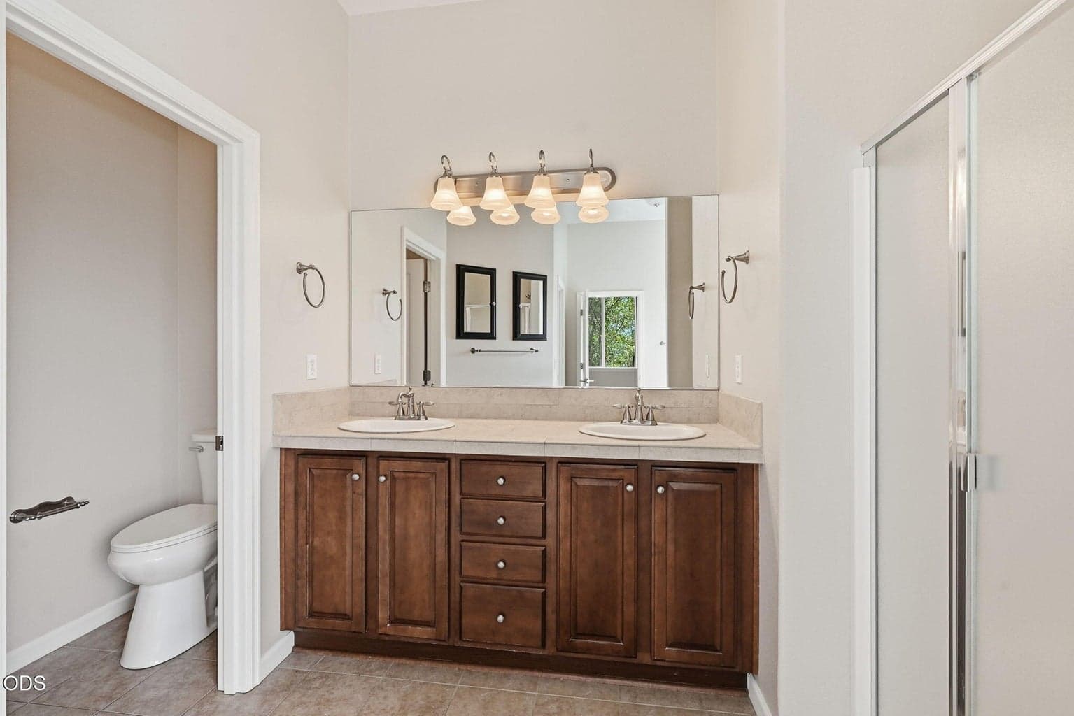 Photo of 2765 SW 49th Street 39 of 56
