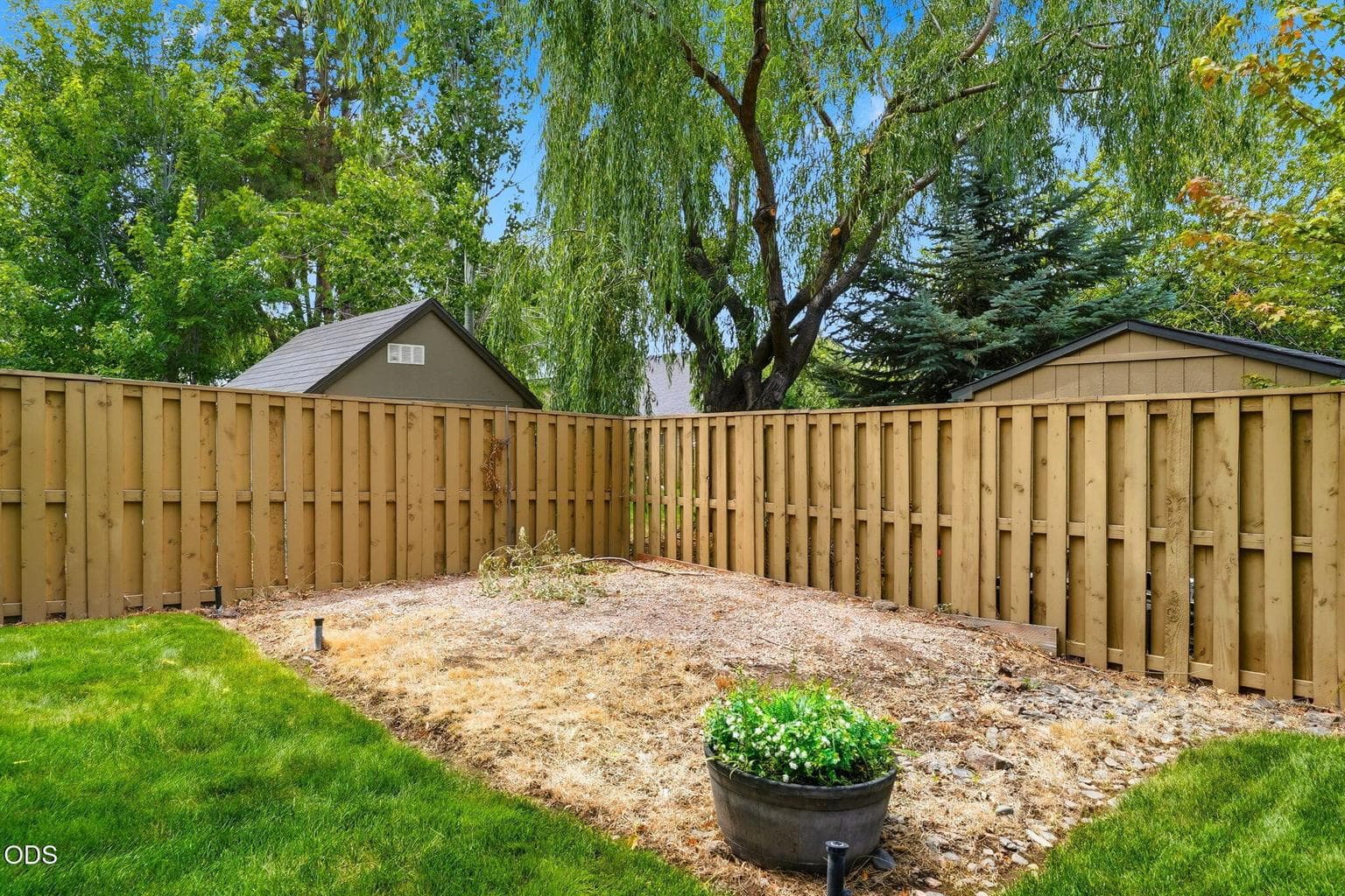 Photo of 2765 SW 49th Street 52 of 56