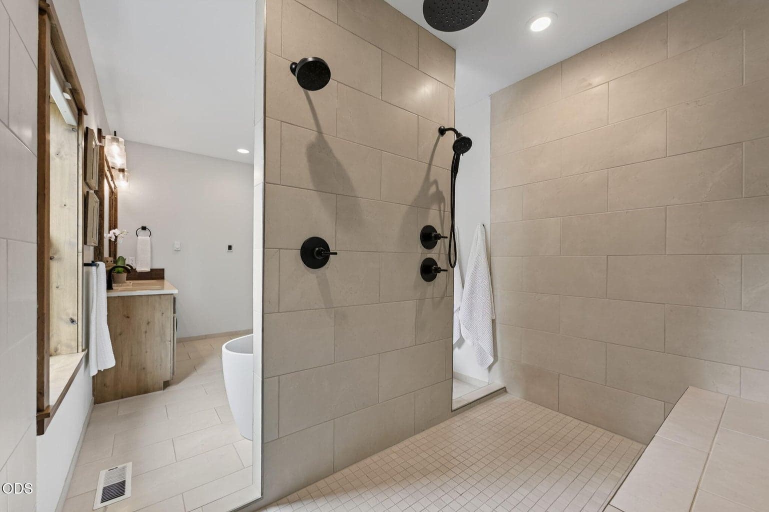 Photo of 17121 Merganser Drive 37 of 56