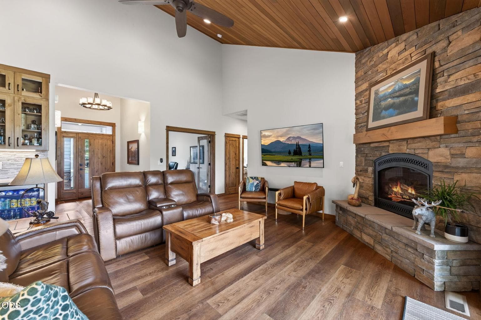 Photo of 17121 Merganser Drive 13 of 56