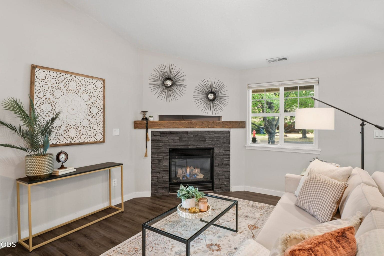 Photo of 20618 Daisy Lane 9 of 50