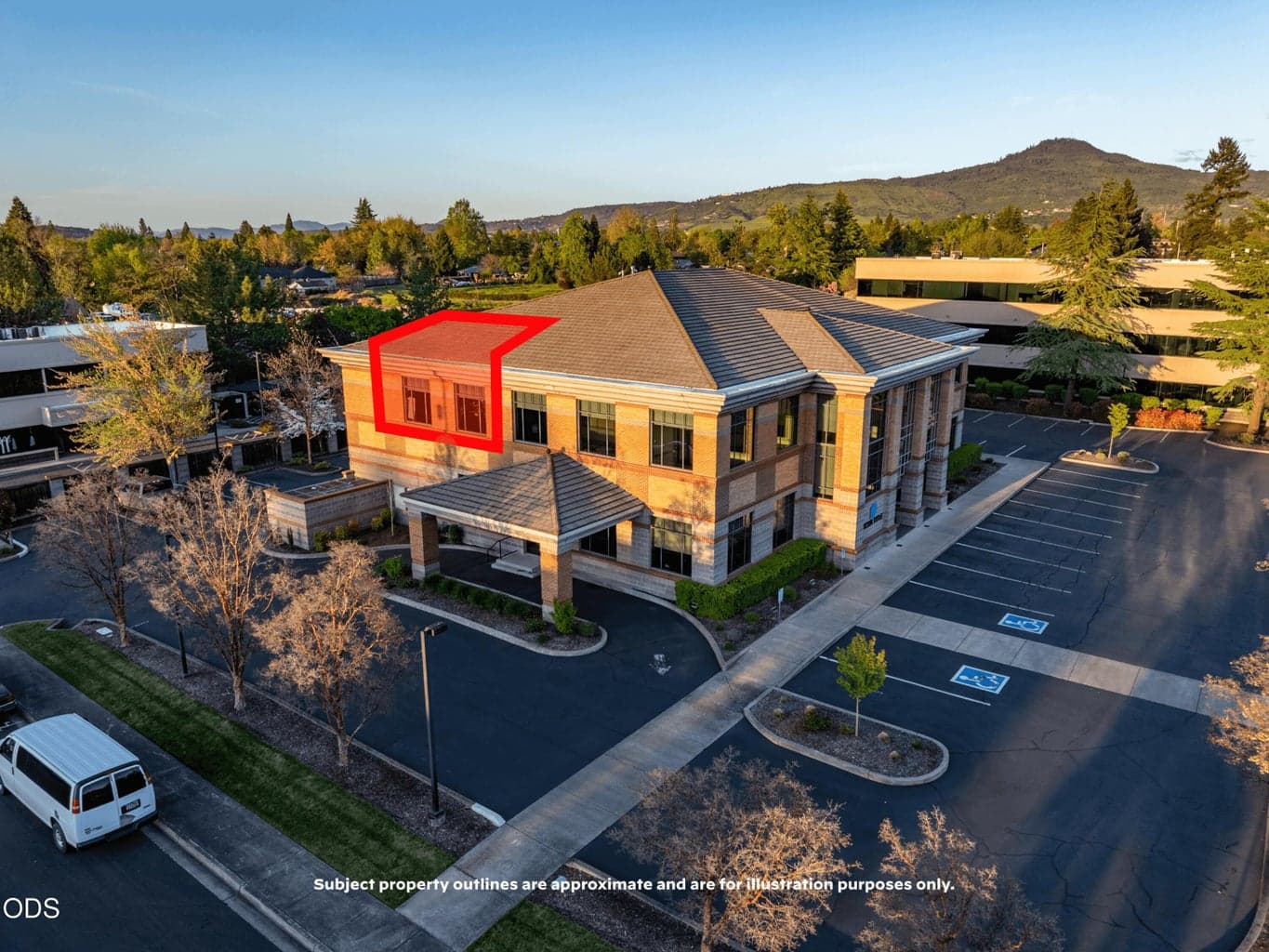 Photo of 1501 McAndrews Road 2 of 25