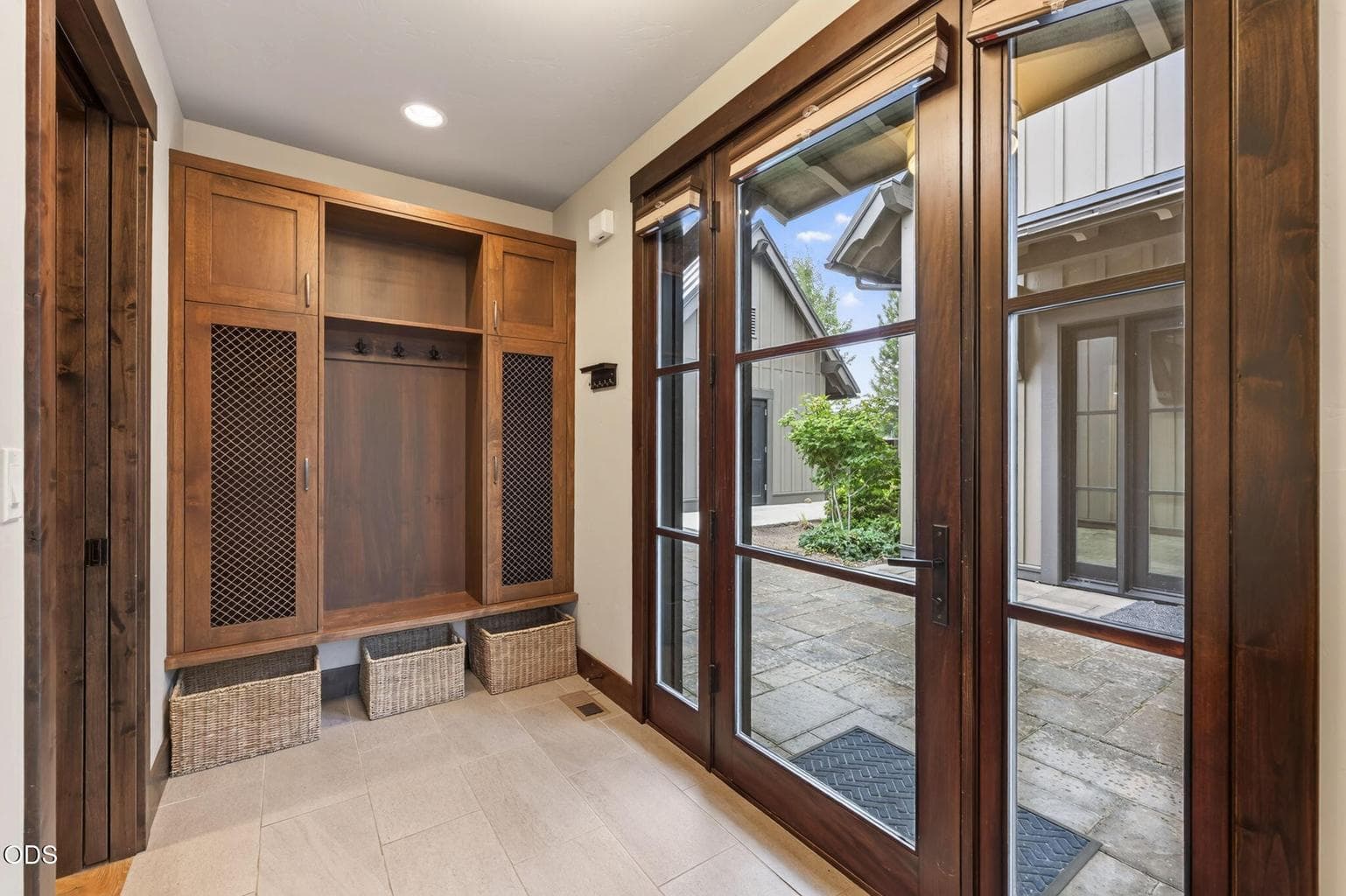 Photo of 19374 Bonney Lane 19 of 43