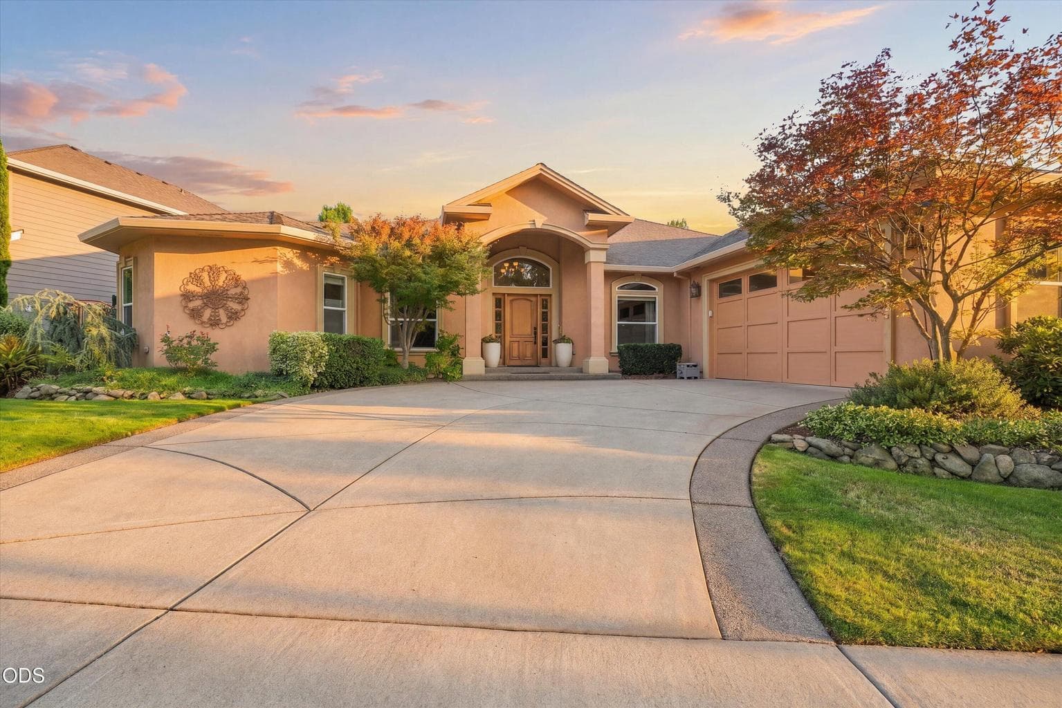 Photo of 3716 Sherwood Park Drive 1 of 51