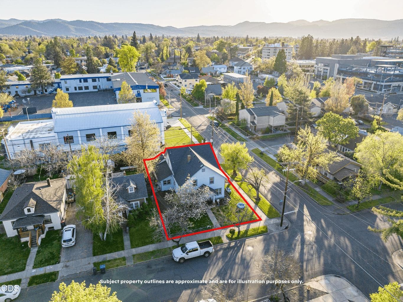 Photo of 404 Grape Street 2 of 66