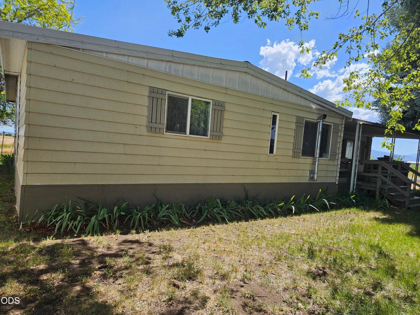 Photo of 28089 Modoc Point Road 4 of 27