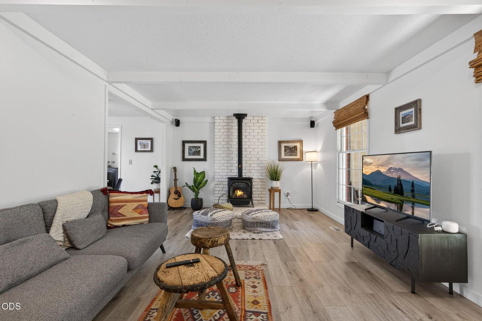 Photo of 2258 NW 6th Street 17 of 54