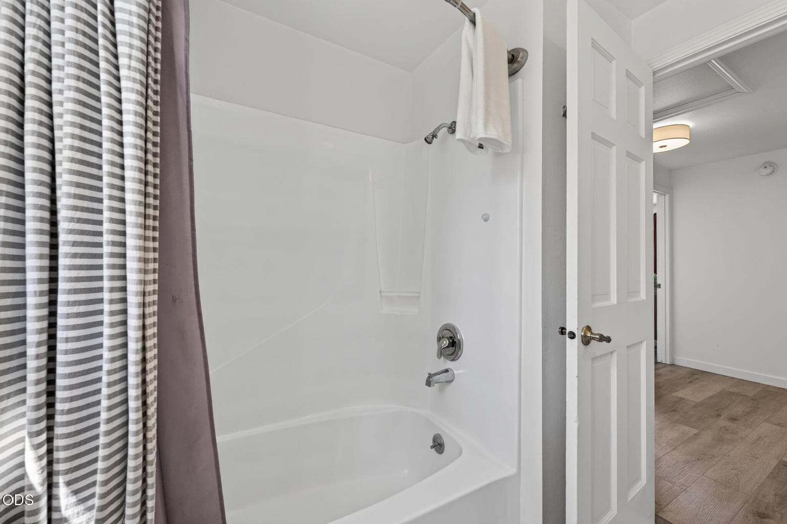 Photo of 2258 NW 6th Street 29 of 54