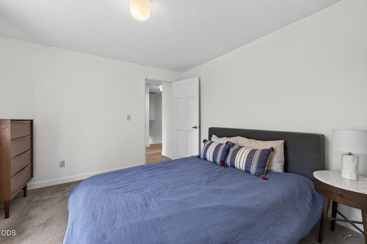 Photo of 2258 NW 6th Street 31 of 54