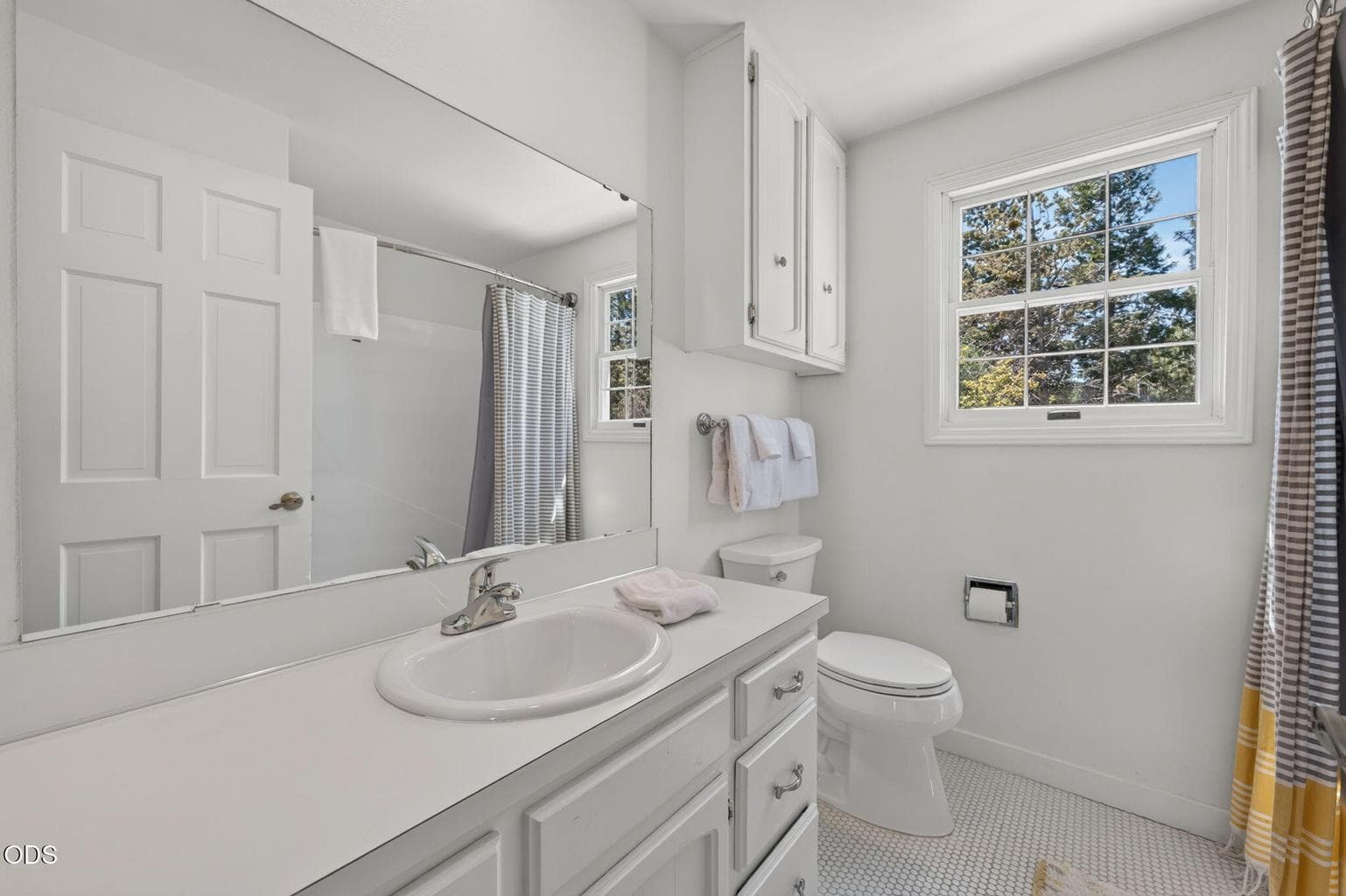 Photo of 2258 NW 6th Street 33 of 54