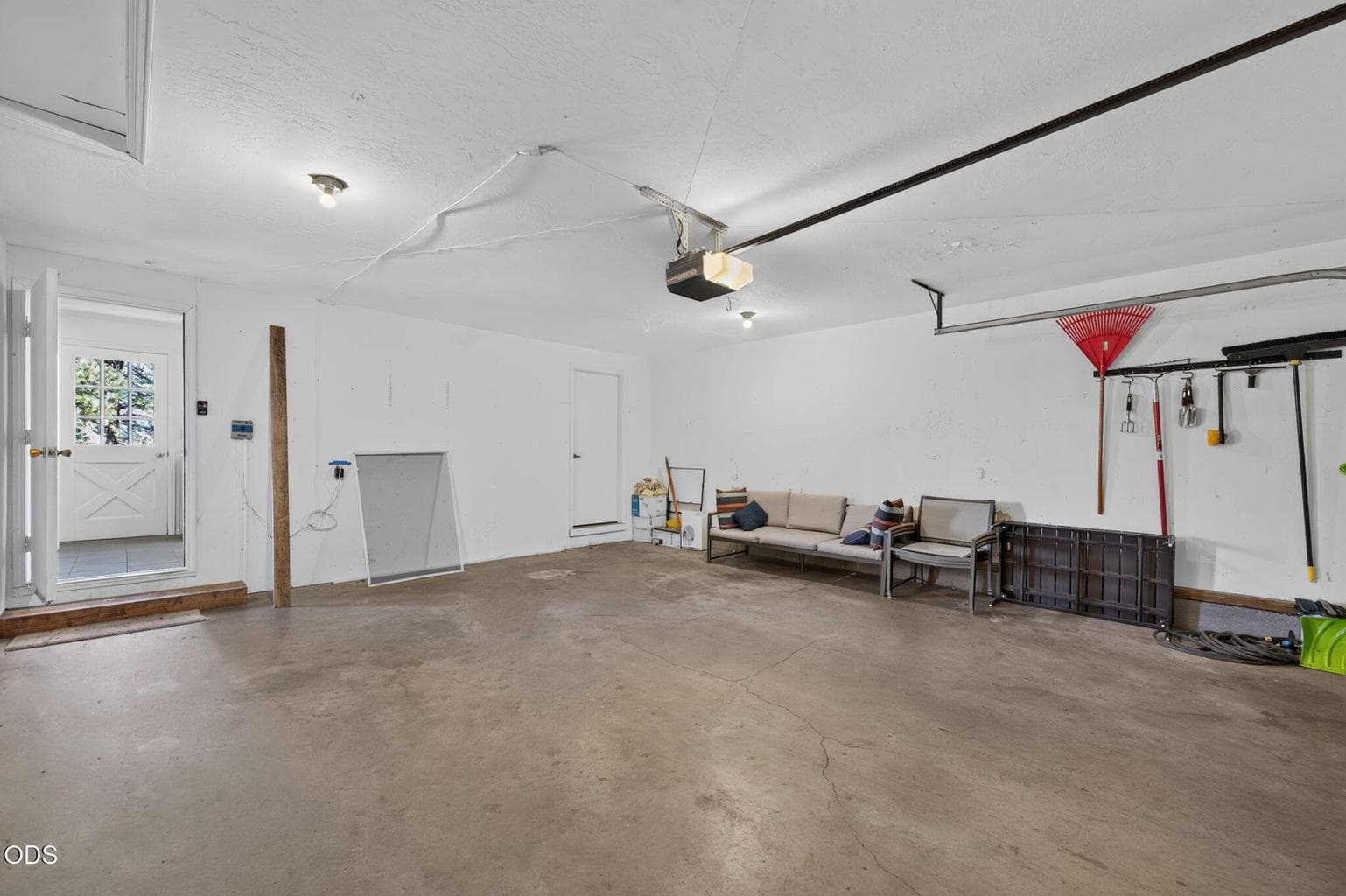 Photo of 2258 NW 6th Street 36 of 54